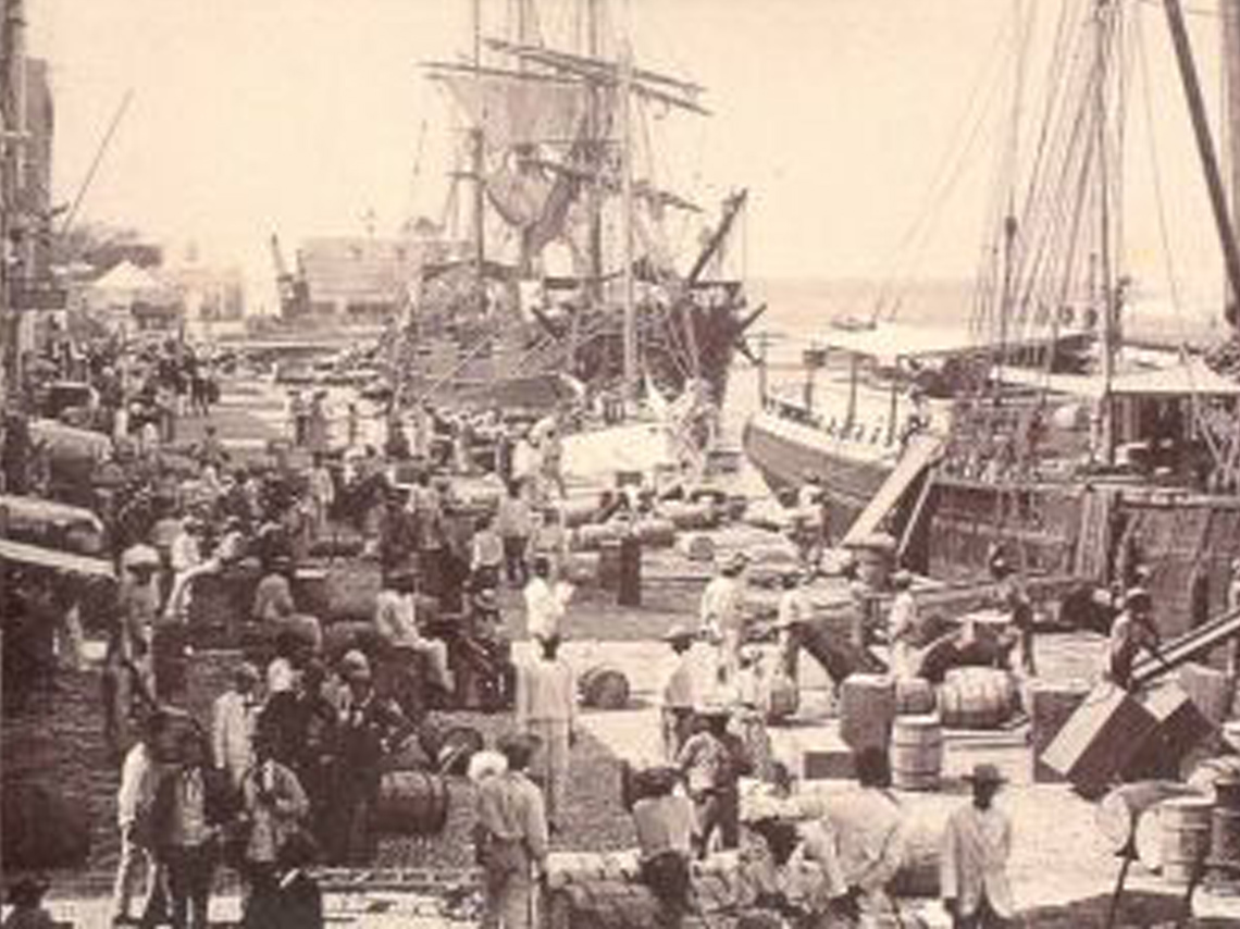 foto histórica do porto de anabay